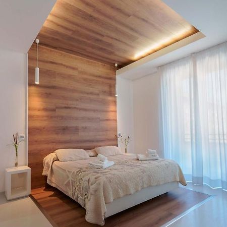 Lumiere Rooms - Eja Sardinia กาญารี ภายนอก รูปภาพ