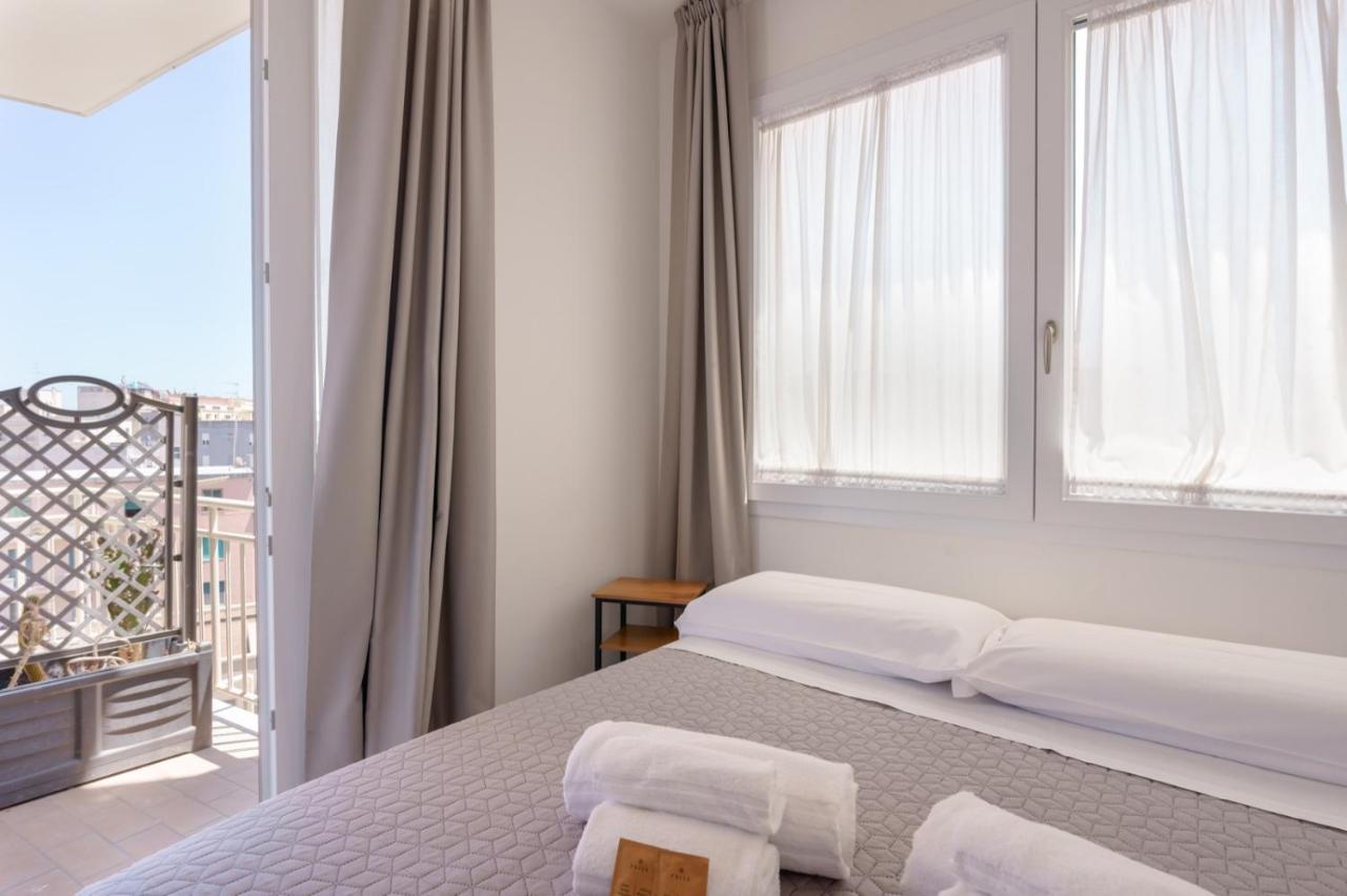 Lumiere Rooms - Eja Sardinia กาญารี ภายนอก รูปภาพ
