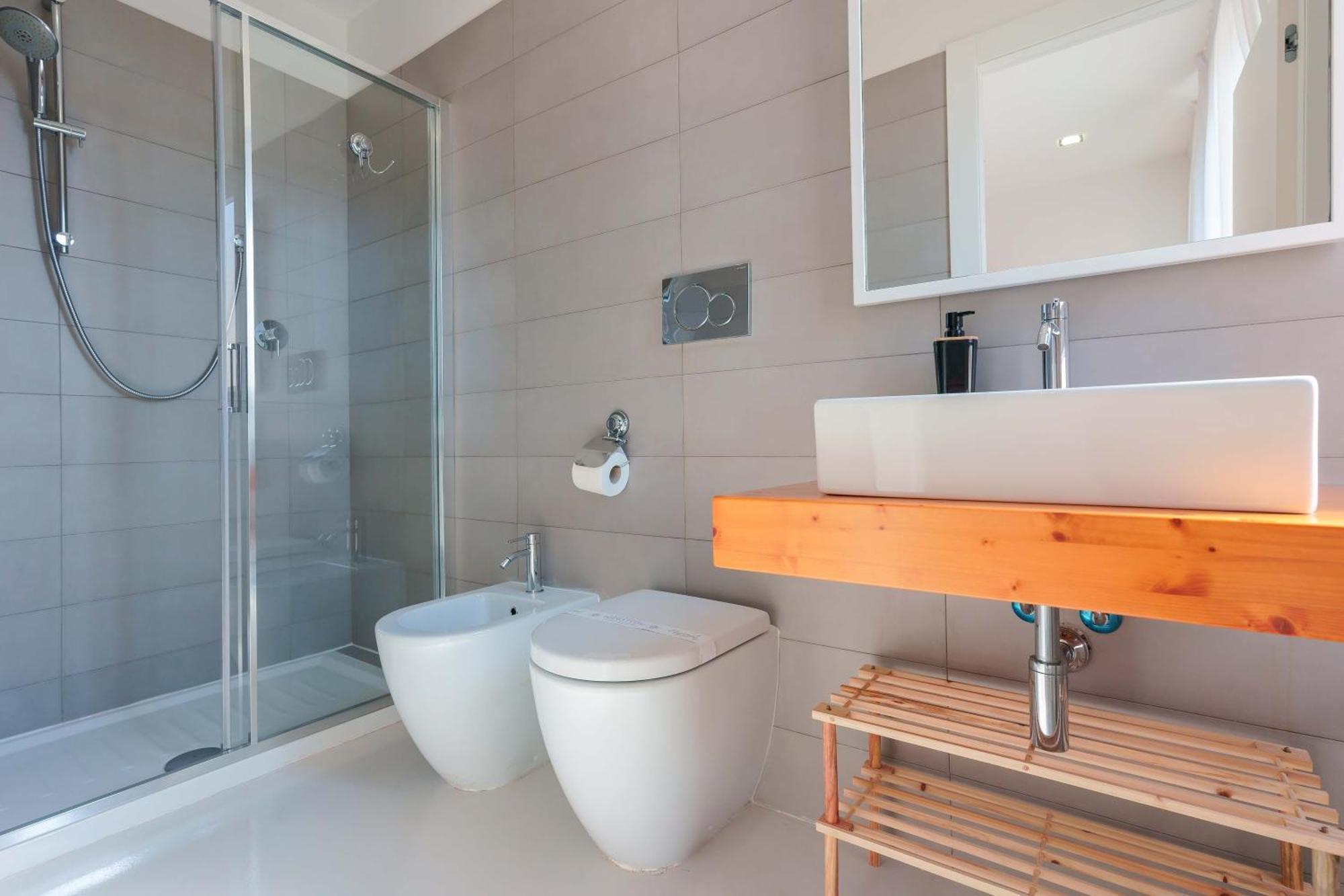 Lumiere Rooms - Eja Sardinia กาญารี ภายนอก รูปภาพ